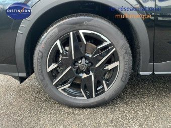 PEUGEOT 5008 1.2 HYBRID 145CH E-DCS6 GT