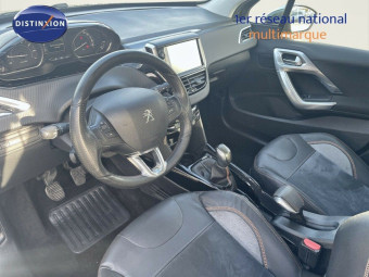 PEUGEOT 2008 1.2 PURETECH 110CH EAT6 CROSSWAY