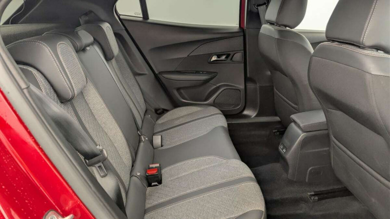 PEUGEOT 2008 PURETECH 100 ALLURE