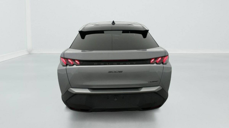 PEUGEOT 3008 HYBRID 145 E-DCS6 GT