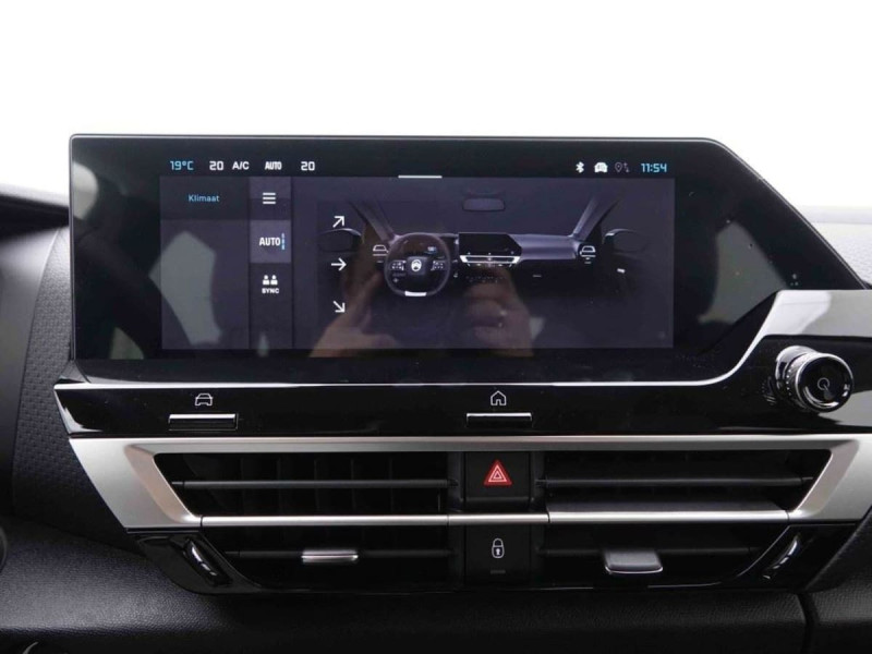 CITROEN C4 HYBRID 145 E-DCS6 MAX