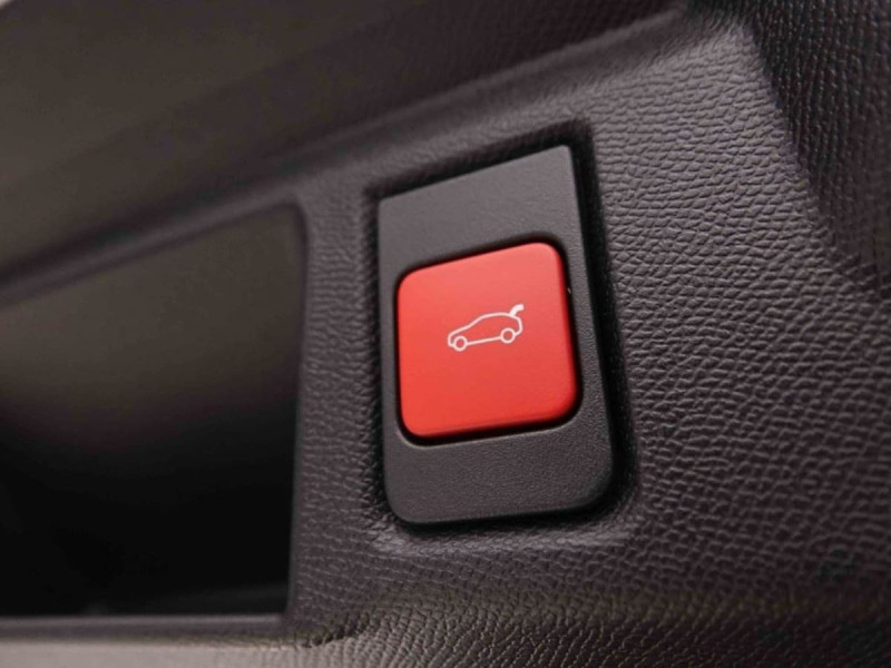 OPEL GRANDLAND 1.2 T HYBRID 145 GS