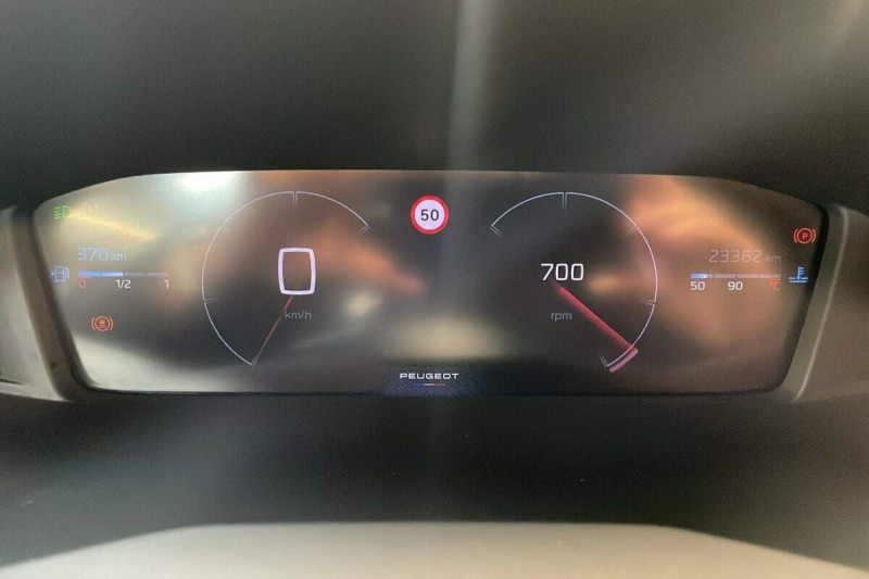 PEUGEOT 2008 100 ALLURE