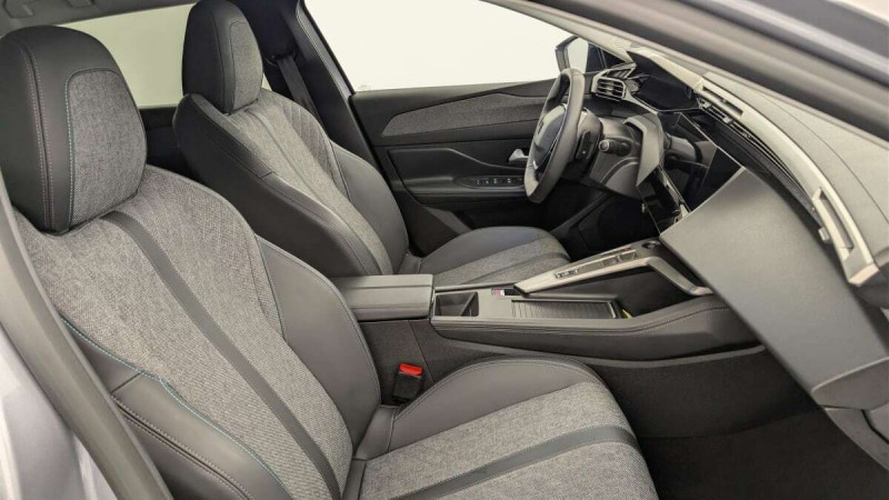 PEUGEOT 408 HYBRID 136 E-DCS6 ALLURE