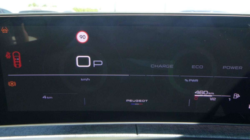 PEUGEOT 3008 HYBRID 145 E-DCS6 GT