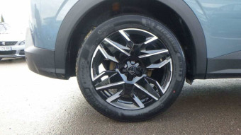 PEUGEOT 3008 HYBRID 145 E-DCS6 GT