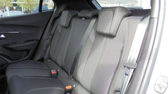 PEUGEOT 2008 HYBRID 145 E-DCS6 GT
