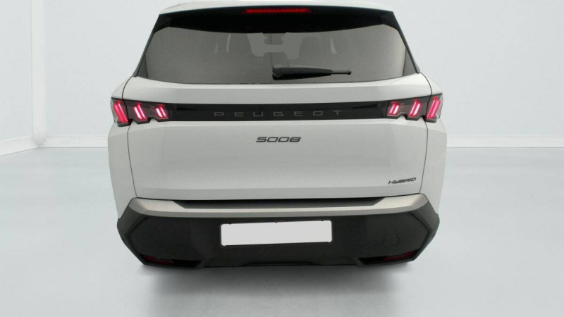 PEUGEOT 5008 HYBRID 145 E-DCS6 ALLURE